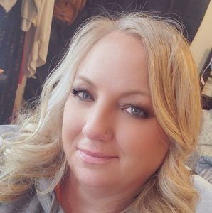 Meet your Posher, Tonia